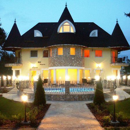 Villa Margarita Siófok Buitenkant foto