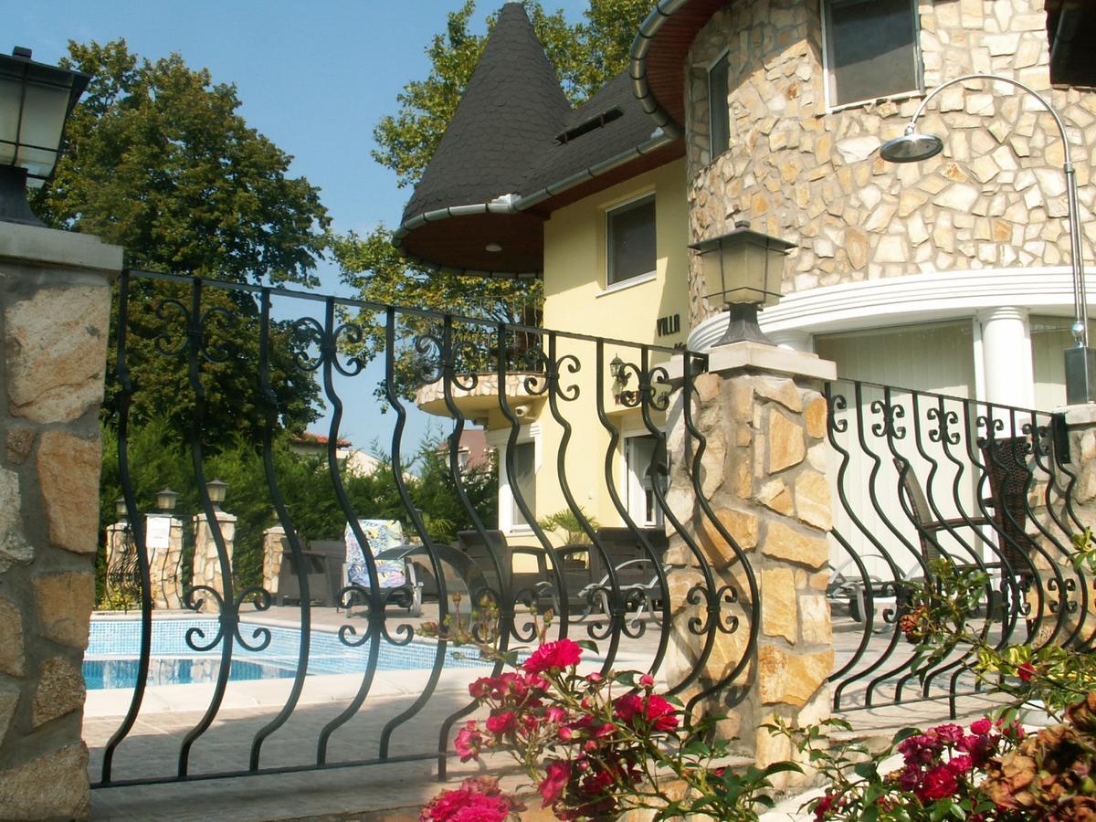 Villa Margarita Siófok Buitenkant foto